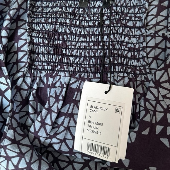 Theory Women's New NWT Blue Tile Print Silk Square-Neck Tank Top Size S - Picture 7 of 9